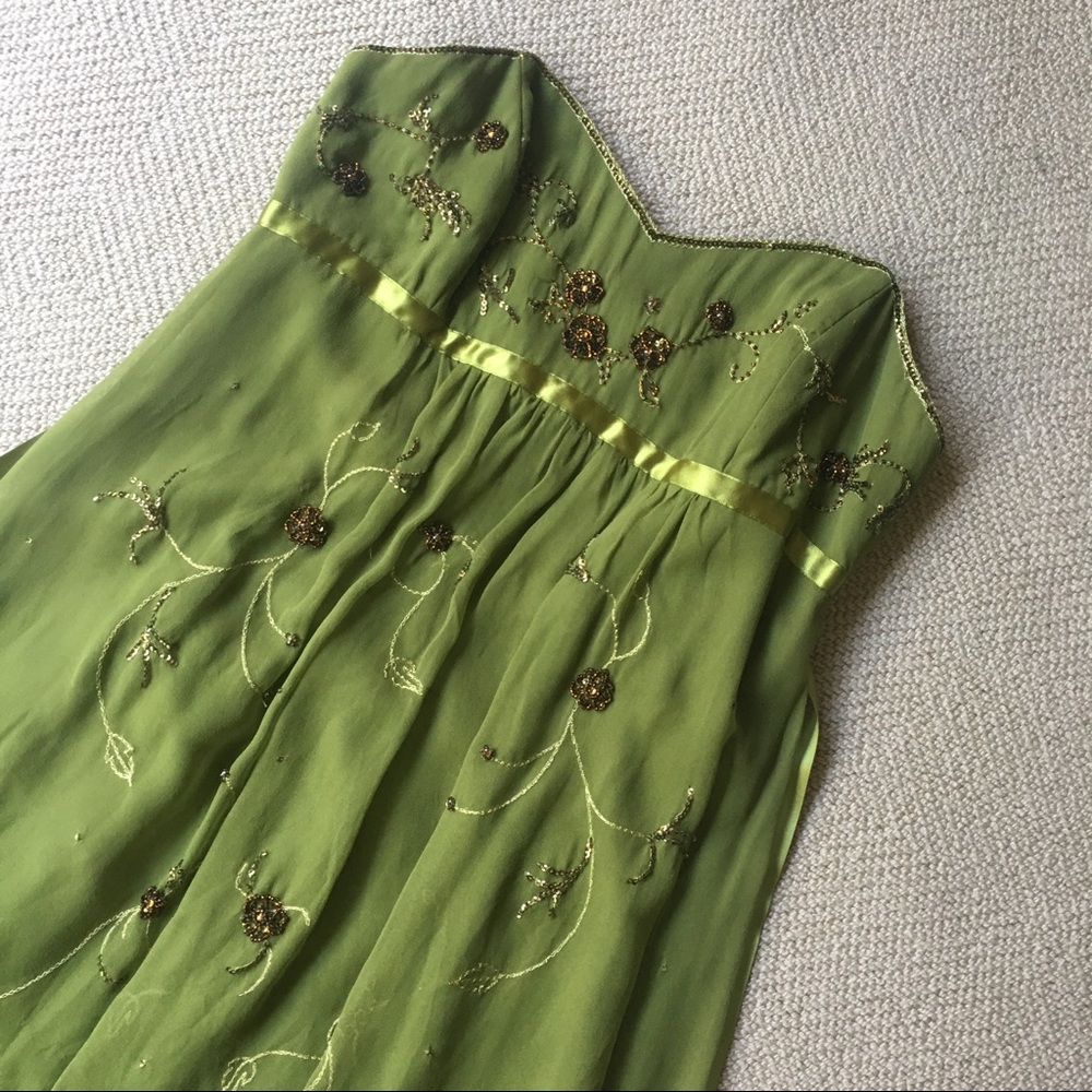 Laundry by Shelli Segal Olive Long Dress Stunning
